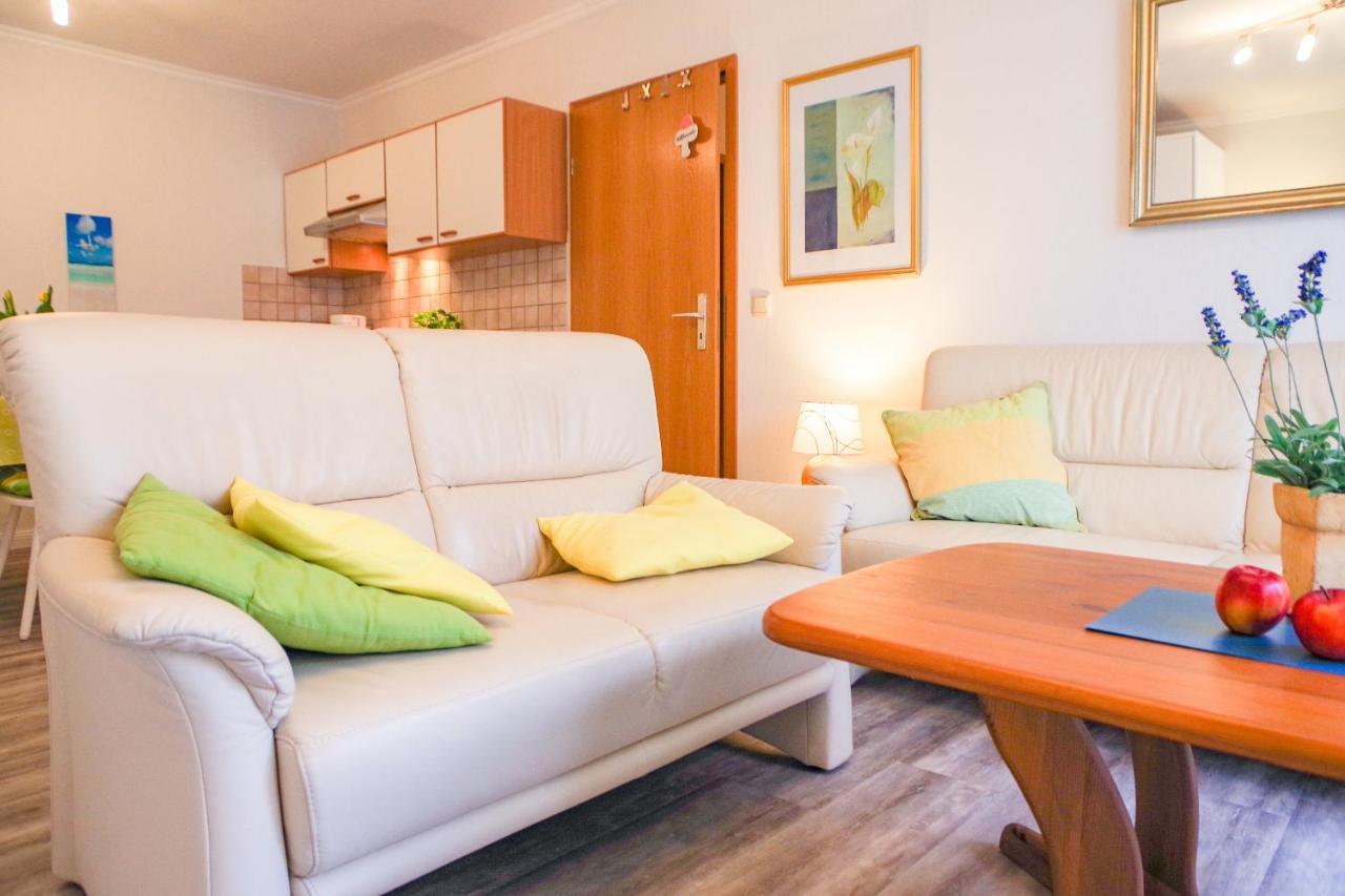 Nige Ooge 2 Apartment